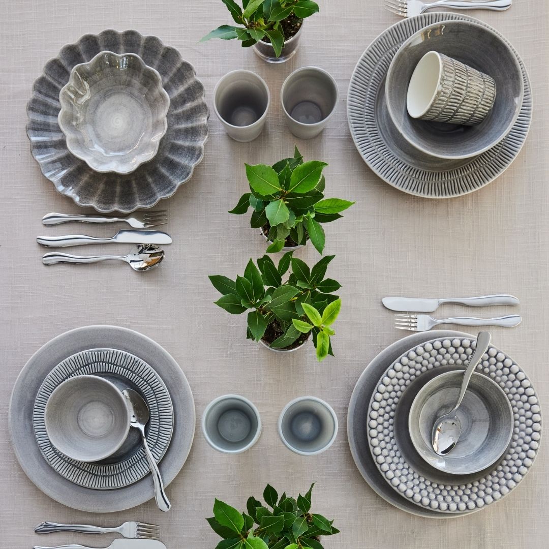 Basic Plate 28 cm Grey