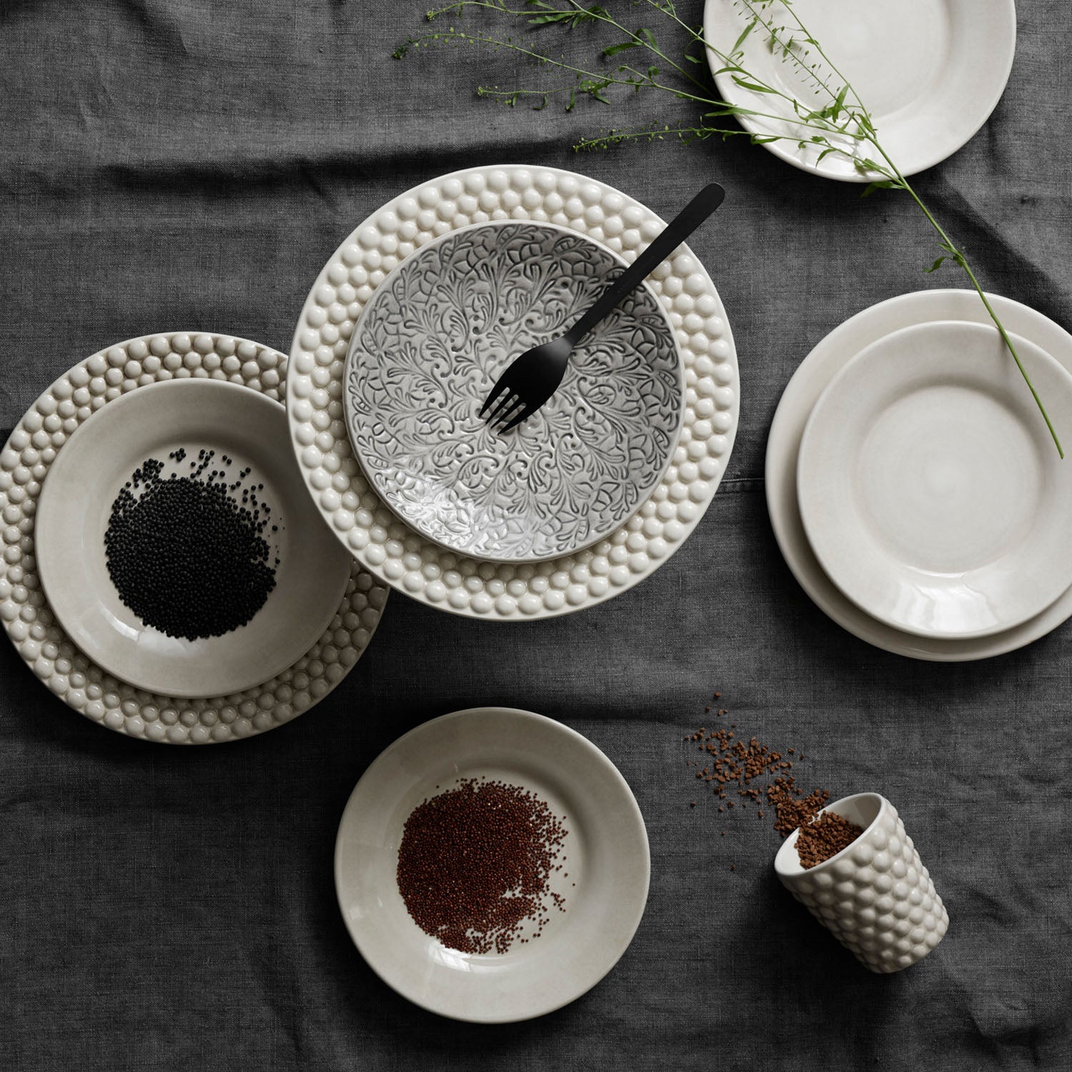Basic Plate 25 cm Sand