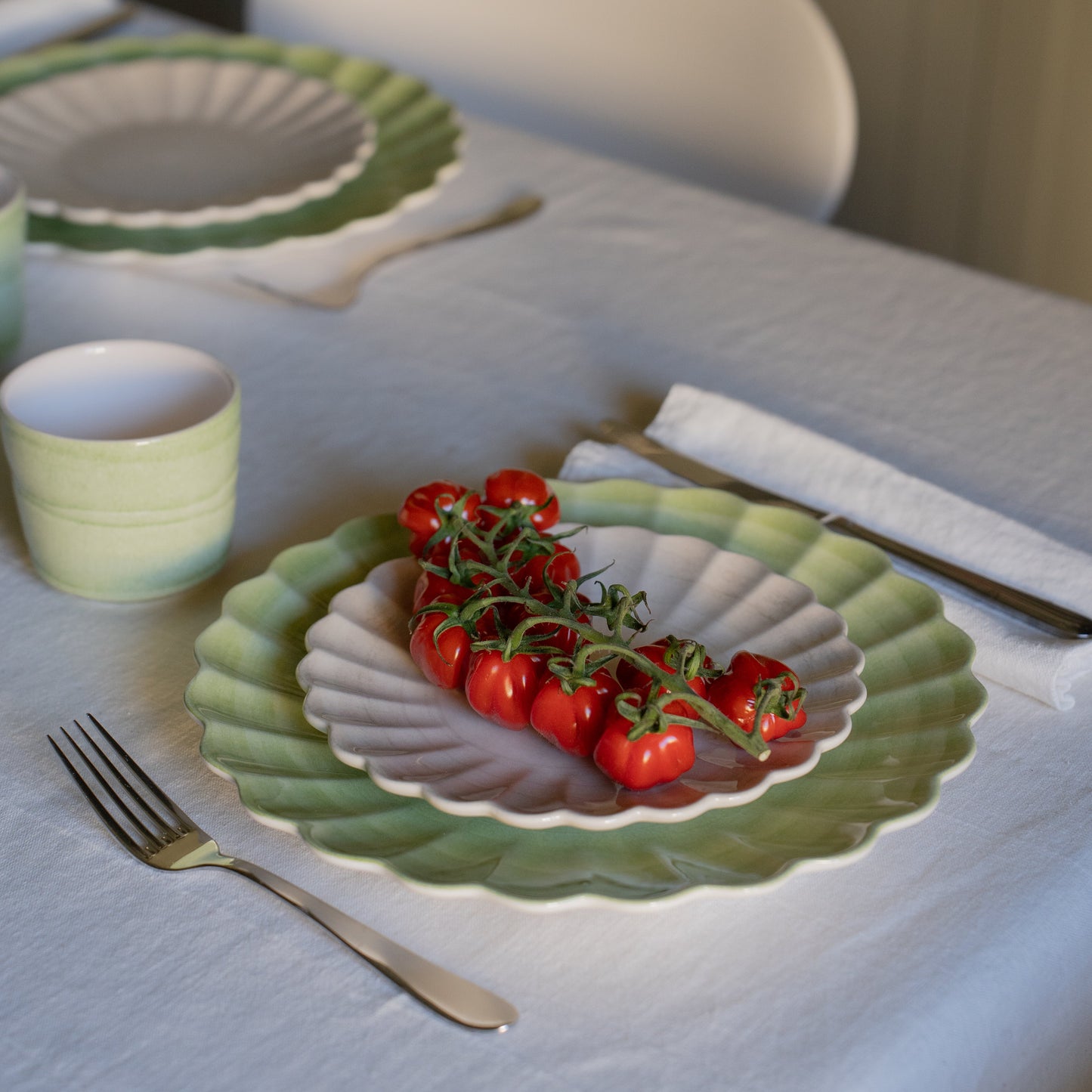 Oyster Plate 28 cm Green