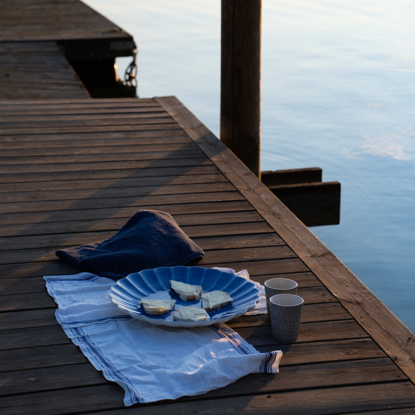 Oyster Platter 42 cm Light Blue