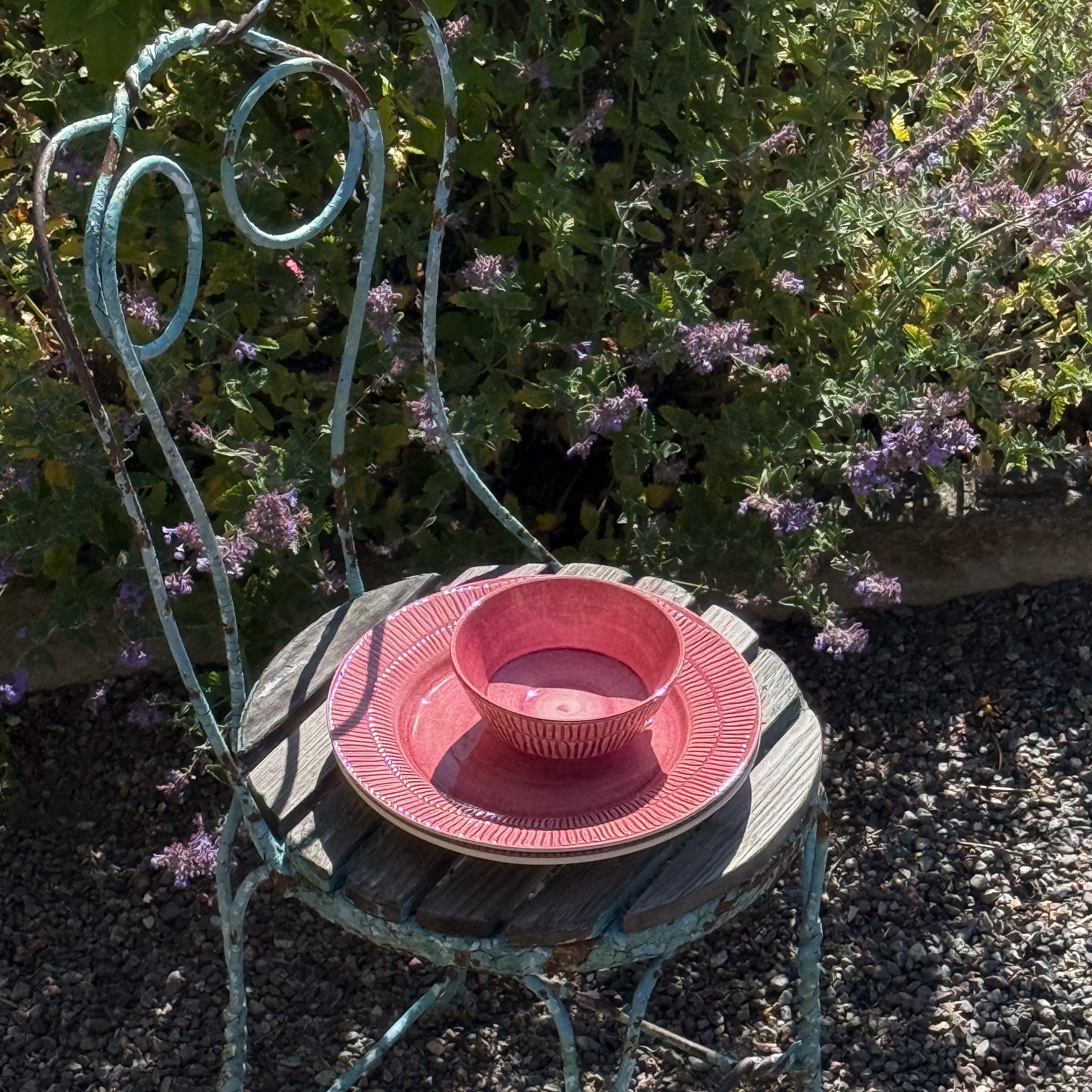 Stripes Bowl 15 cm / 50 cl Pink